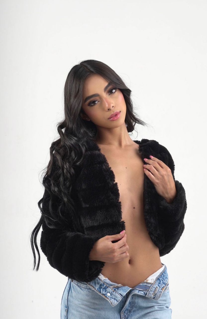 Escort - ESTEFY - Ibiza Tops
